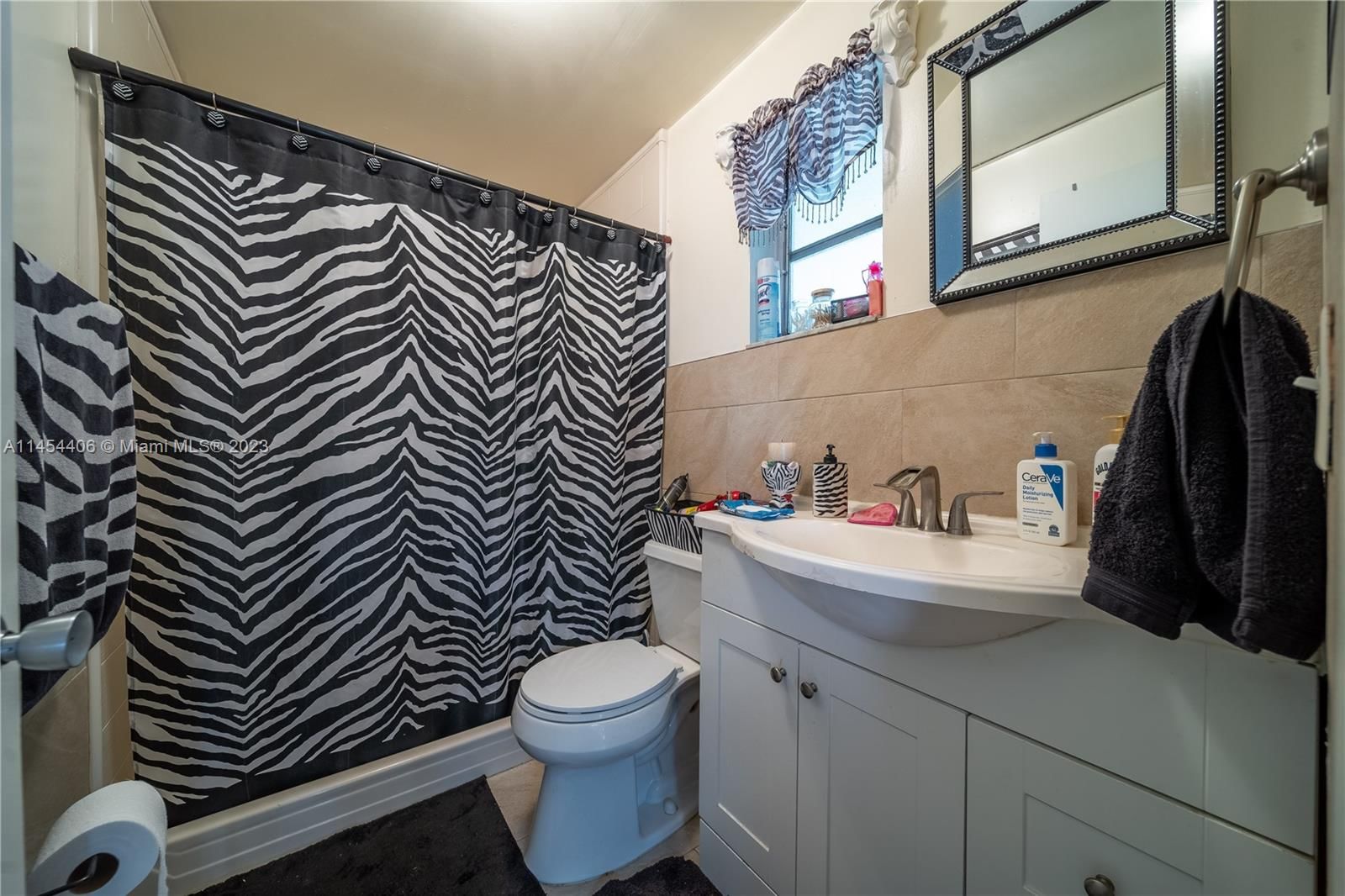 Real estate property located at 925 29th St, Miami-dade, Hialeah 13th Addn Amd Pl, Hialeah, FL