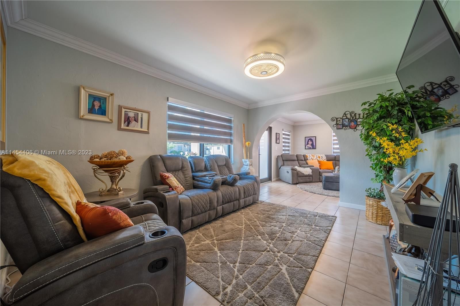 Real estate property located at 925 29th St, Miami-dade, Hialeah 13th Addn Amd Pl, Hialeah, FL