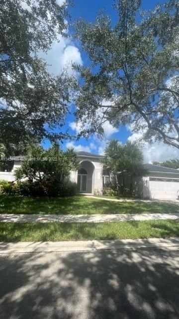 Real estate property located at 2703 Meadowood Dr, Broward County, Weston Hills Country Club, Weston, FL