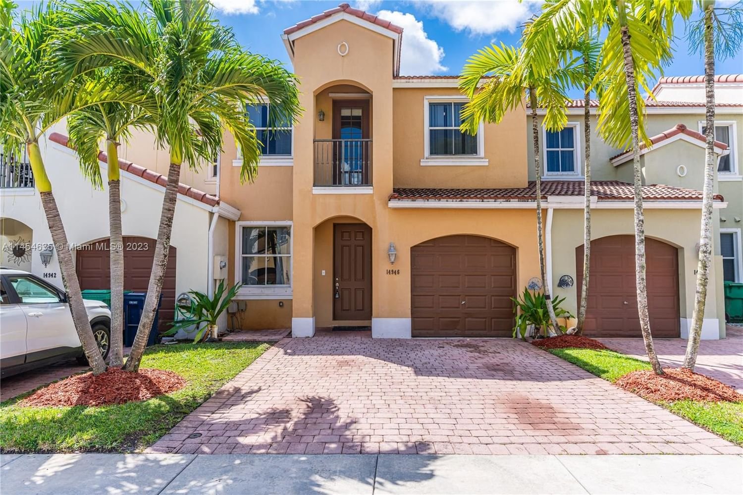 Real estate property located at 14946 41st Ln #14946, Miami-Dade County, SORRENTO TOWNHOMES, Miami, FL
