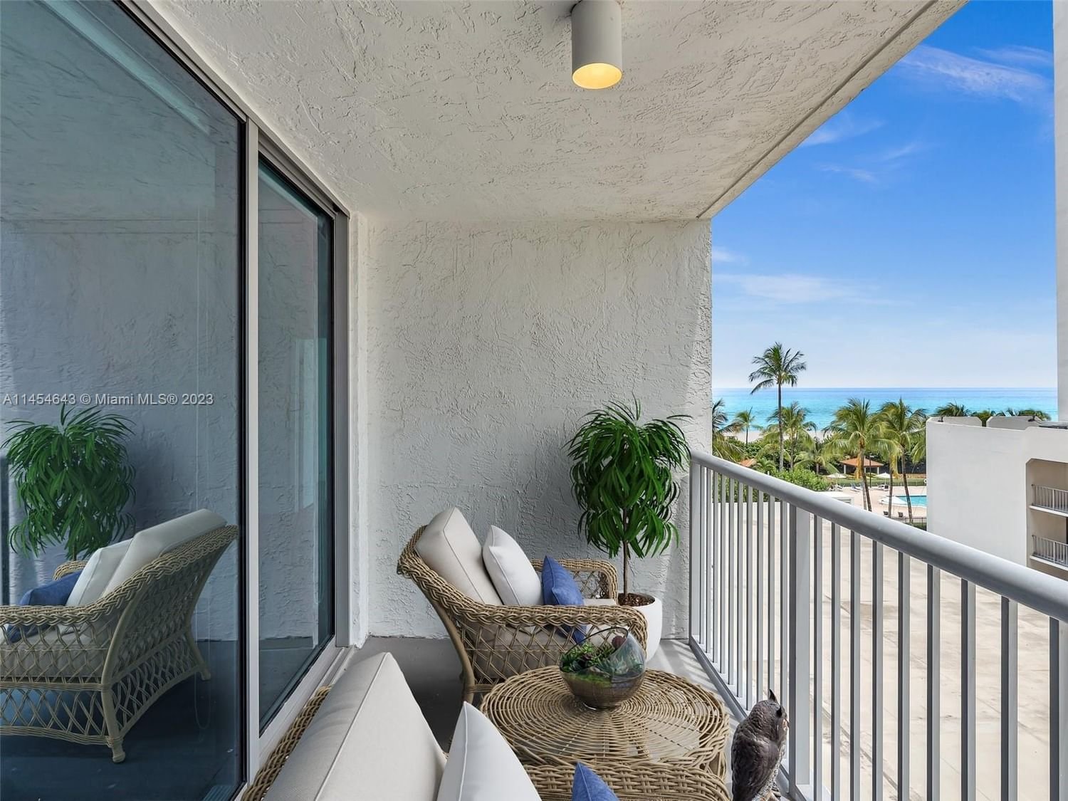 Real estate property located at 2655 Collins Ave #706, Miami-Dade County, Miami Beach, FL