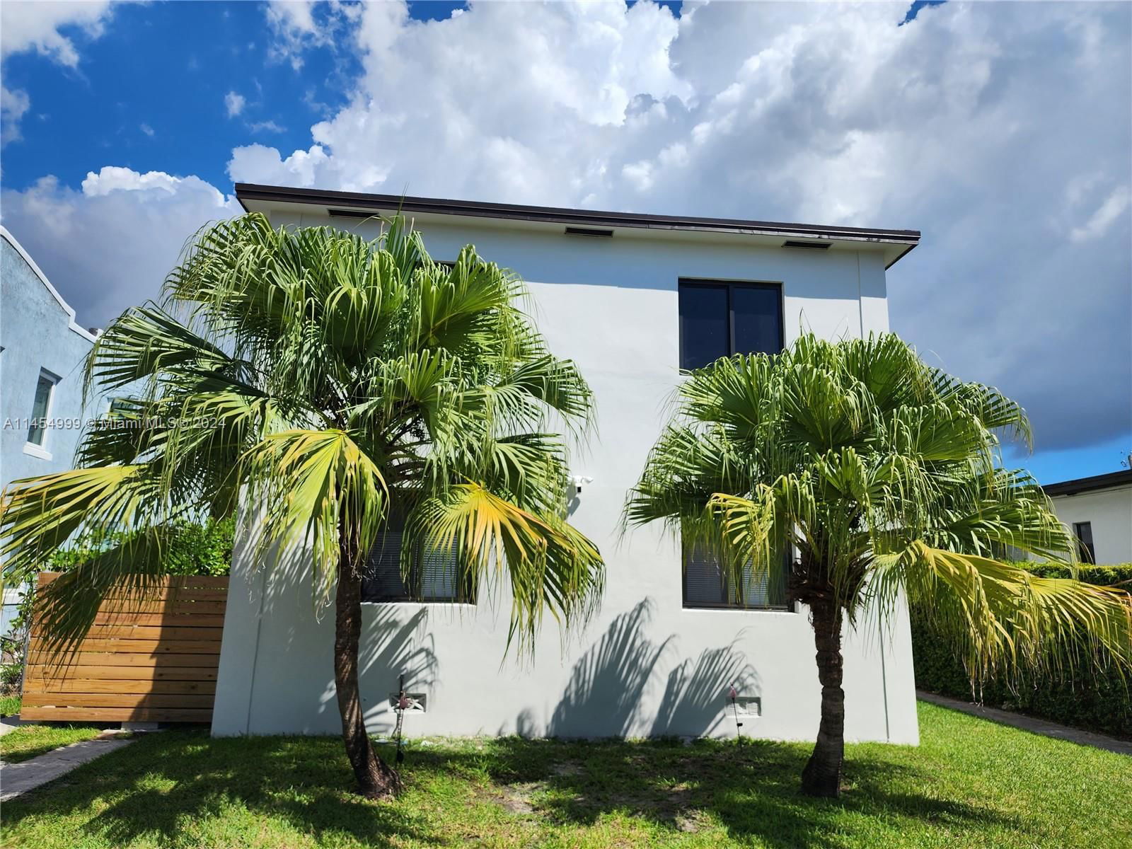 Real estate property located at 2141 14th Ter, Miami-Dade, WESTMOOR, Miami, FL