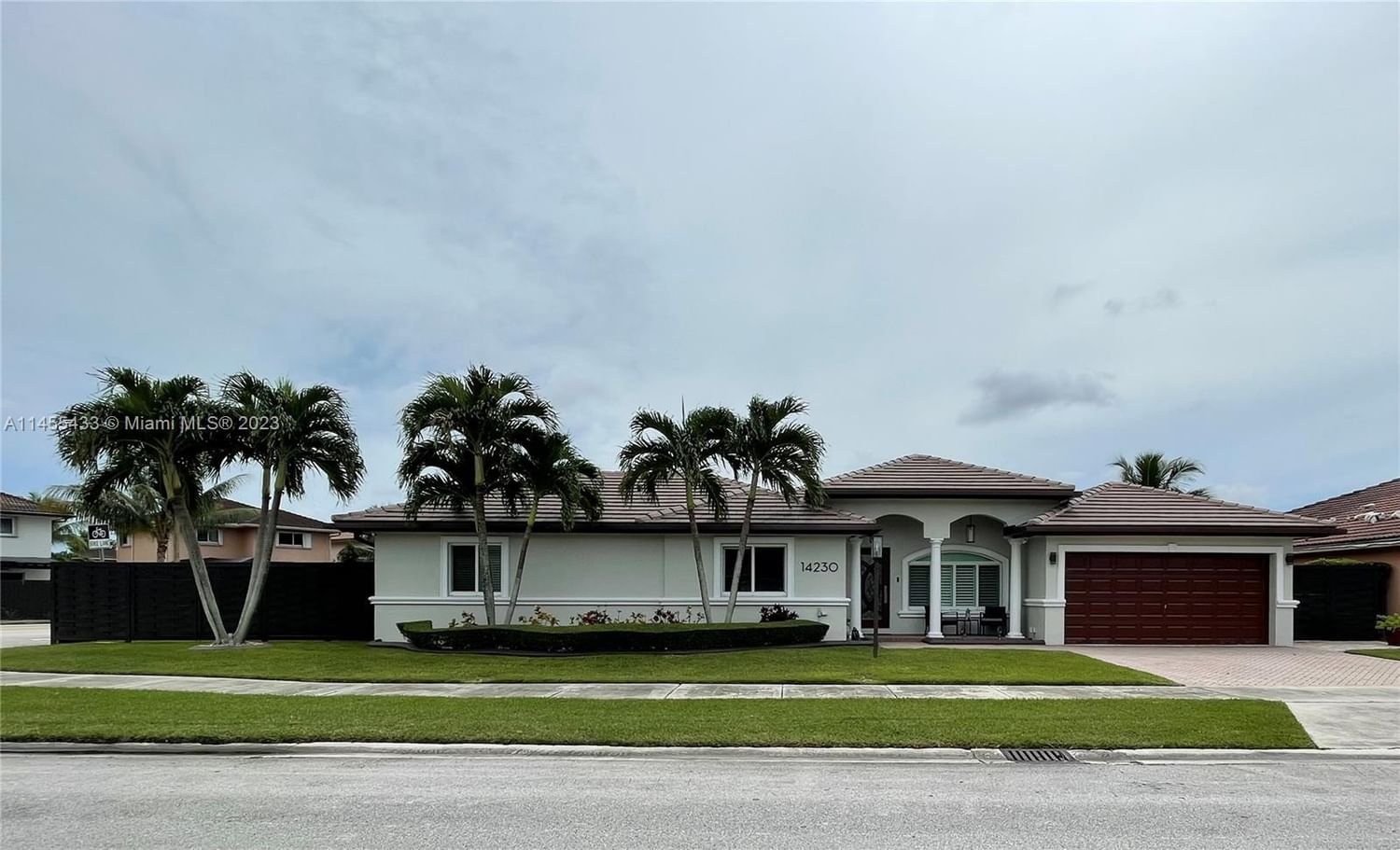 Real estate property located at 14230 166th St, Miami-Dade County, LAGUNA PONDS SEC 2, Miami, FL