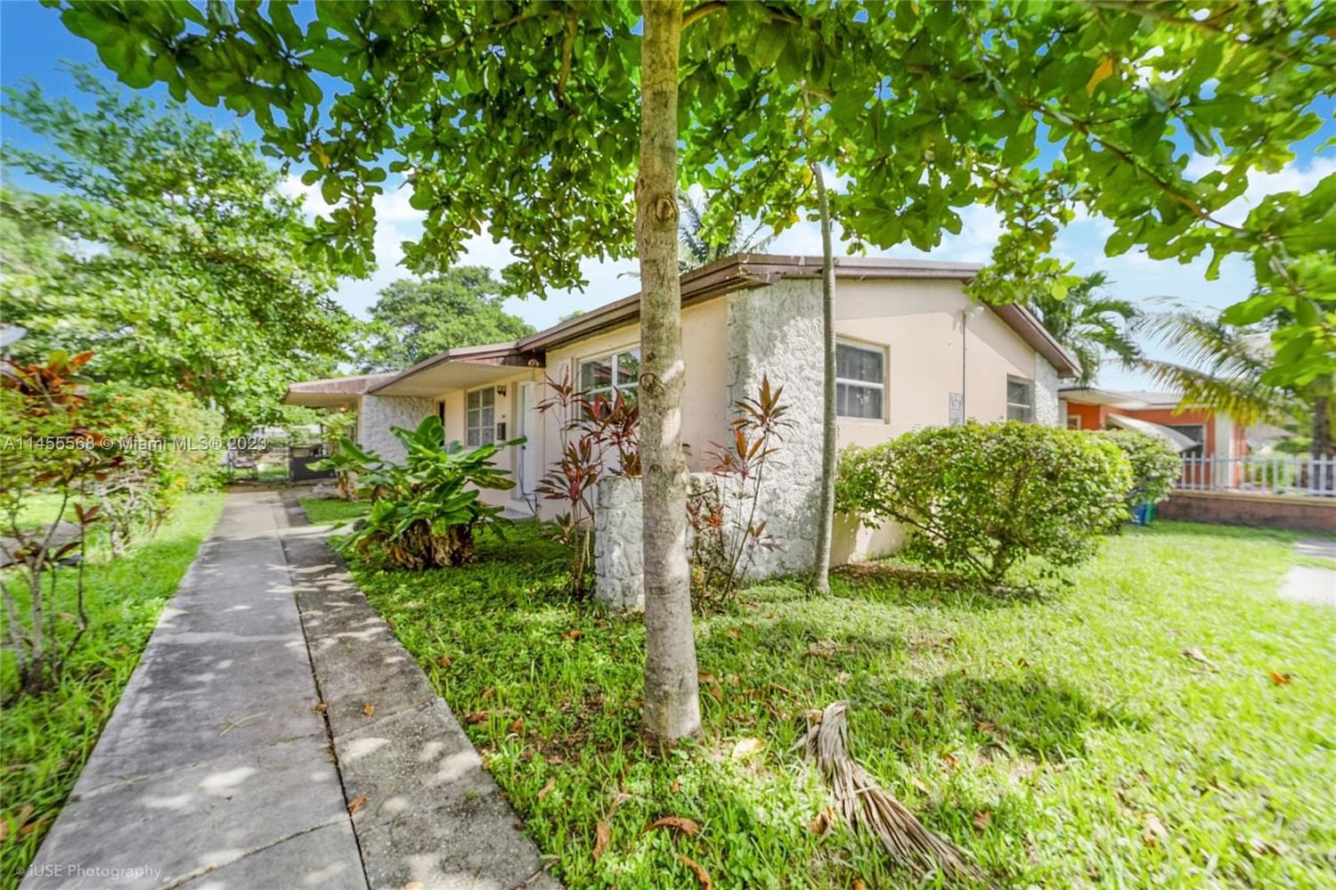 Real estate property located at 1465 118th Ter, Miami-Dade County, BISCAYNE COURT, Miami, FL