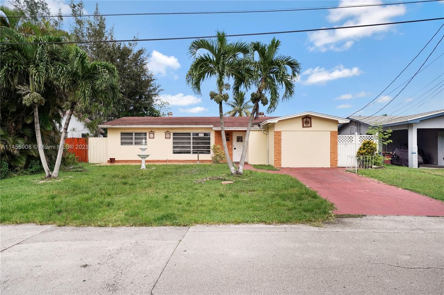 Real estate property located at 251 9th Ave, Broward County, Hallandale Beach, FL
