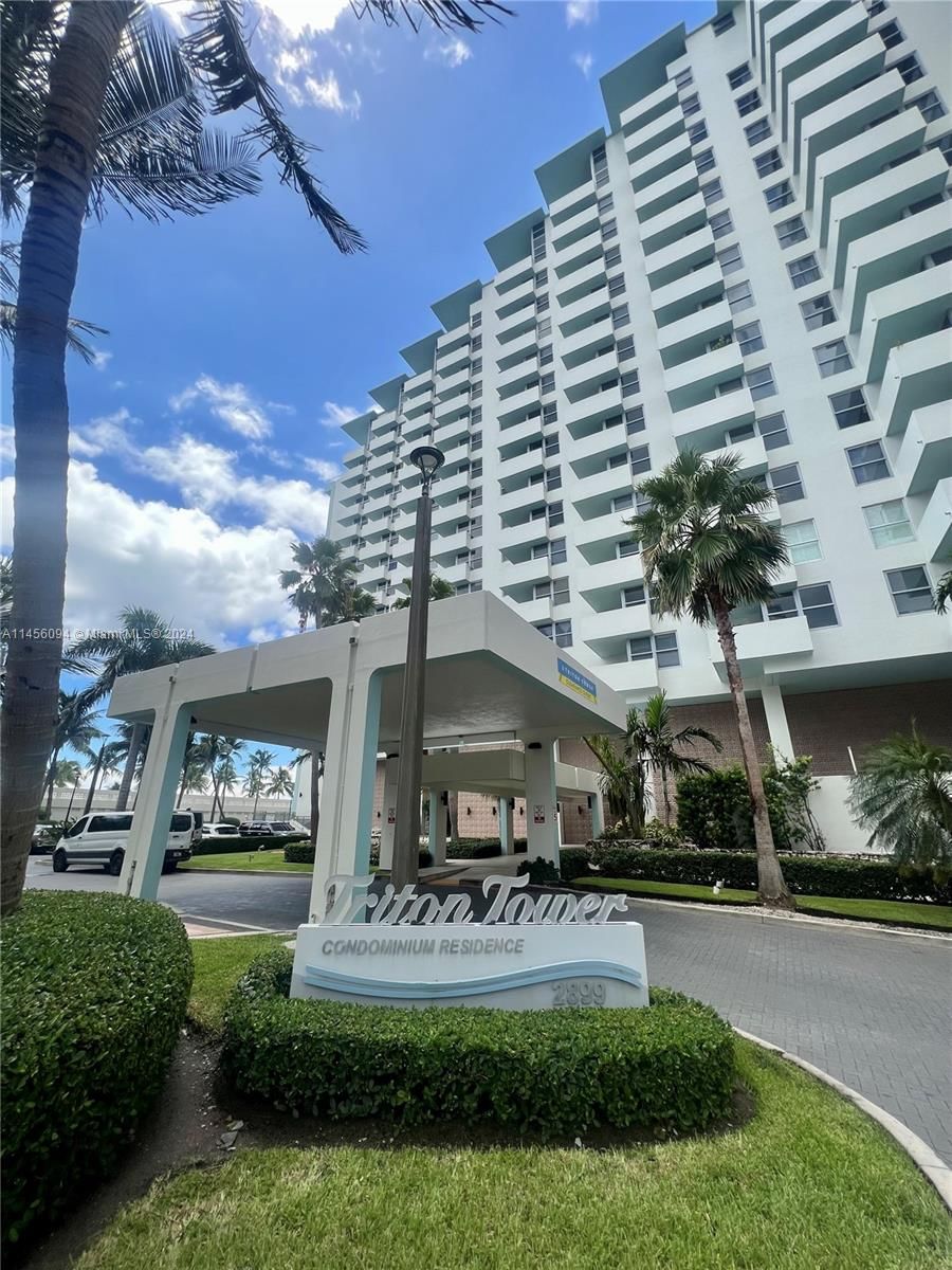 Real estate property located at 2899 Collins Ave #1212, Miami-Dade County, TRITON TOWER CONDO, Miami Beach, FL