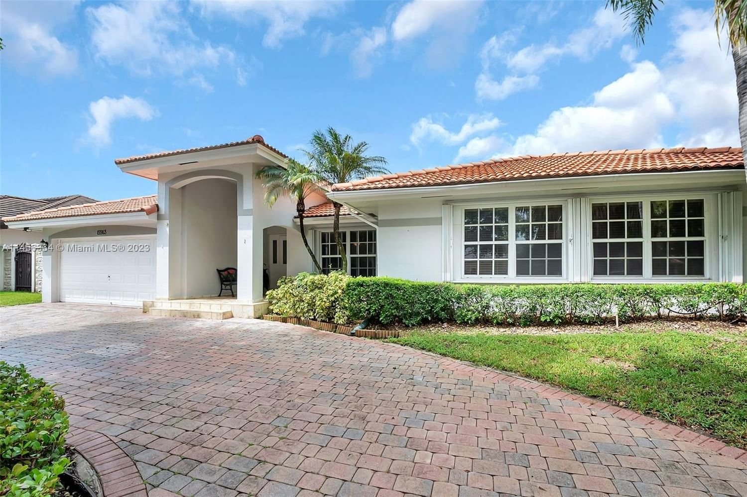 Real estate property located at 15563 115th St, Miami-Dade County, Miami, FL