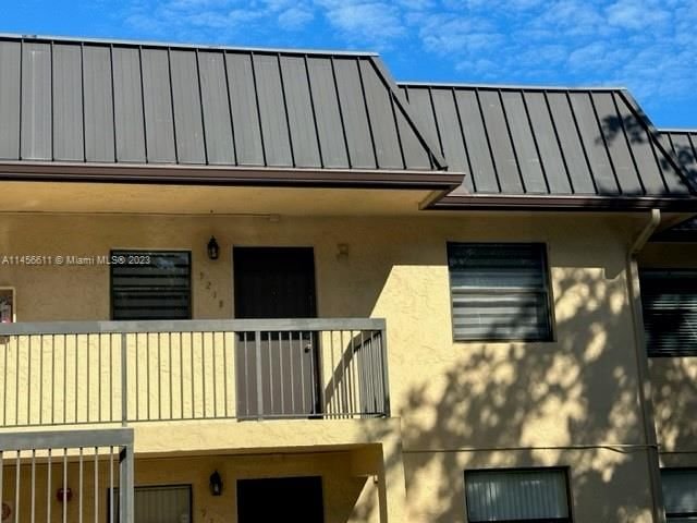 Real estate property located at 9218 1st St #202, Broward County, PINE LAKE FIVE CONDO, Pembroke Pines, FL