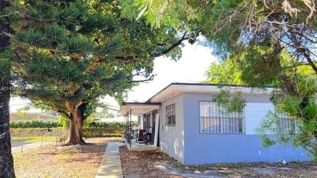 Real estate property located at 630 Oriental Blvd, Miami-Dade County, CURTISS PARK, Opa-Locka, FL