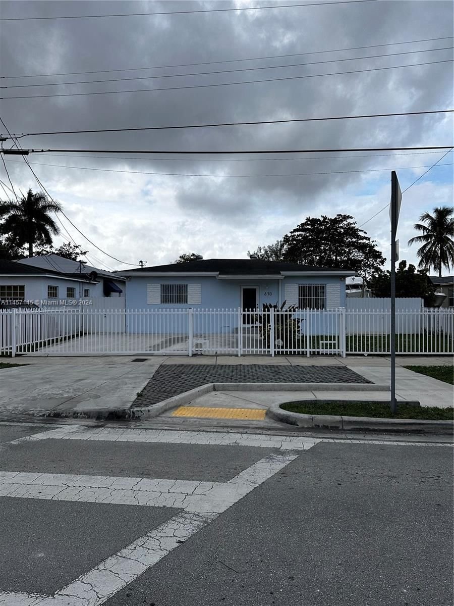Real estate property located at 610 Tamiami Canal Rd, Miami-Dade County, FLAGAMI SEC A, Miami, FL