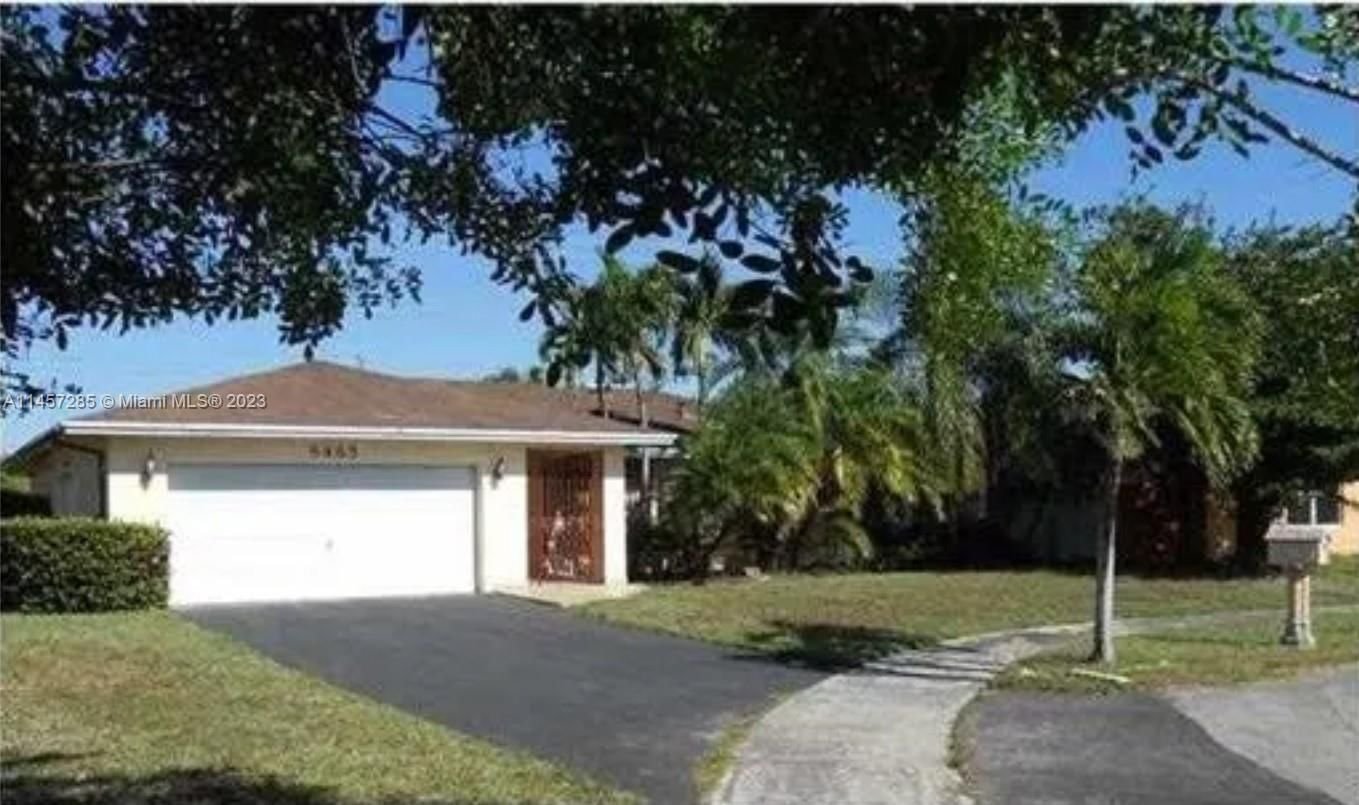 Real estate property located at 8463 133rd Pl, Miami-Dade County, WINSTON PARK UNIT 8, Miami, FL