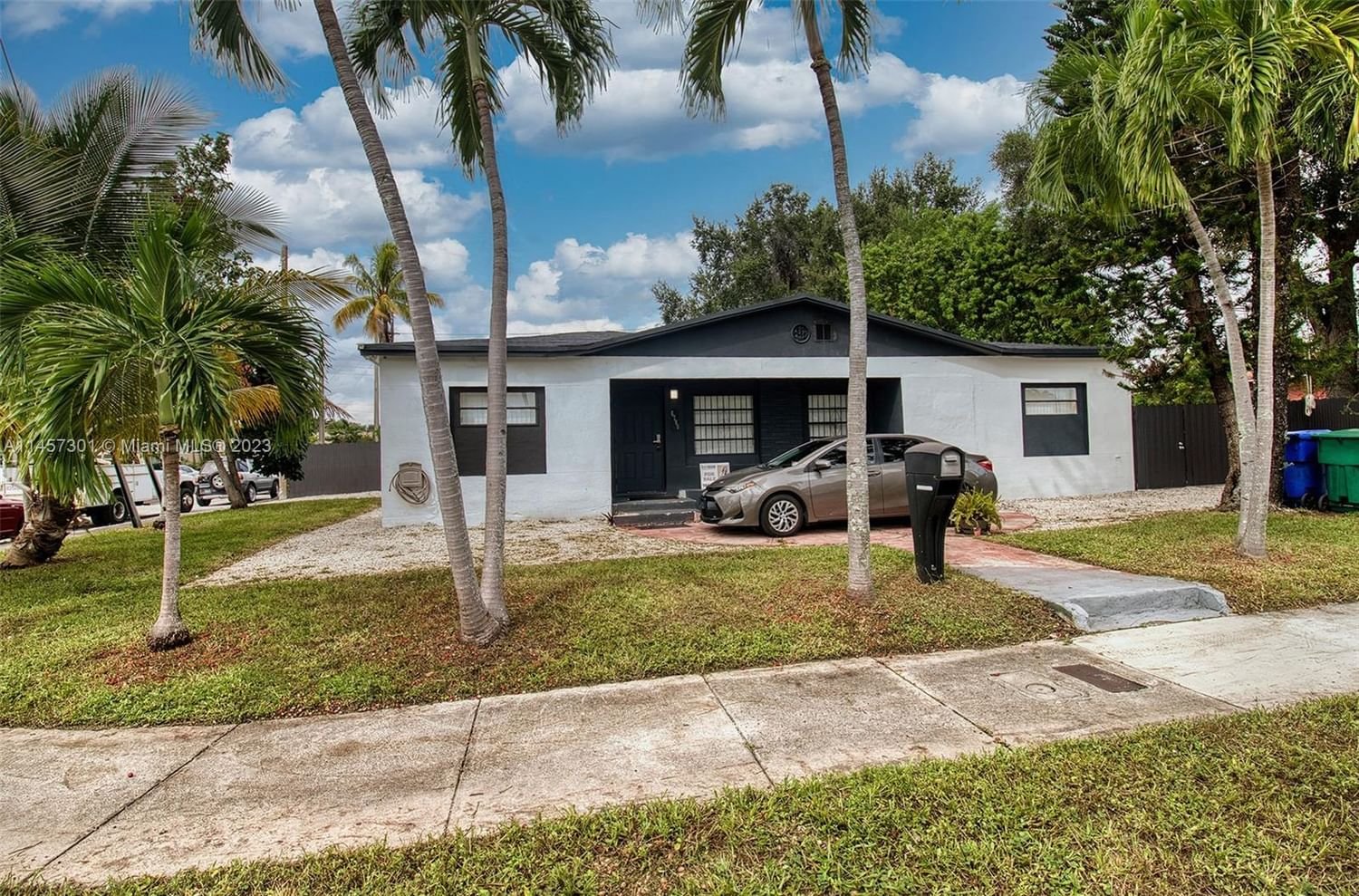 Real estate property located at 6700 5th Ave, Miami-Dade County, 7TH AVENUE HIGHLANDS, Miami, FL