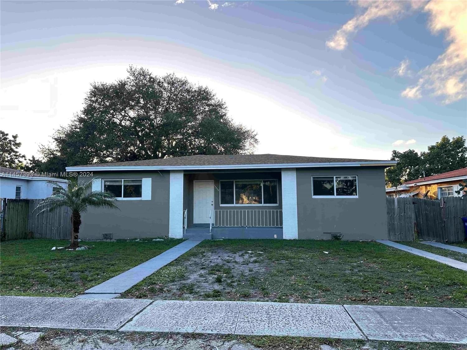 Real estate property located at 15570 13th Ave, Miami-Dade County, FULFORD BY THE SEA SEC J, North Miami Beach, FL