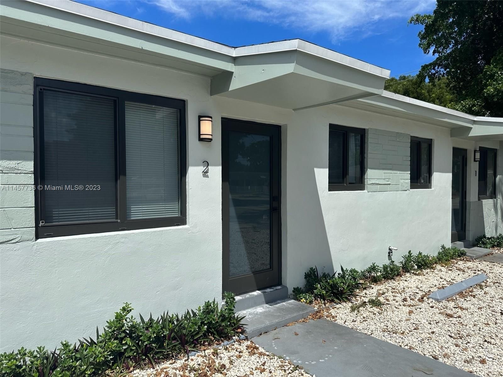 Real estate property located at 1901 30th St, Miami-Dade County, CRAVATTS ALLAPATTAH HOMES, Miami, FL