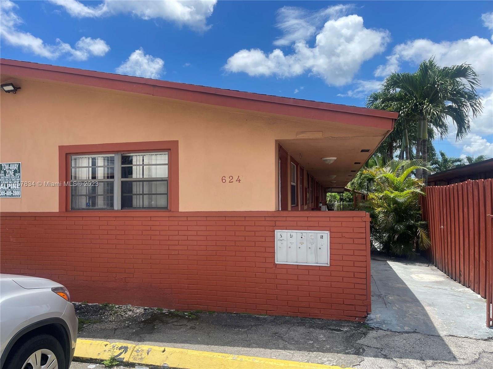 Real estate property located at 624 29th St, Miami-Dade County, PHILLIPSONS ADDN TO HIALE, Hialeah, FL