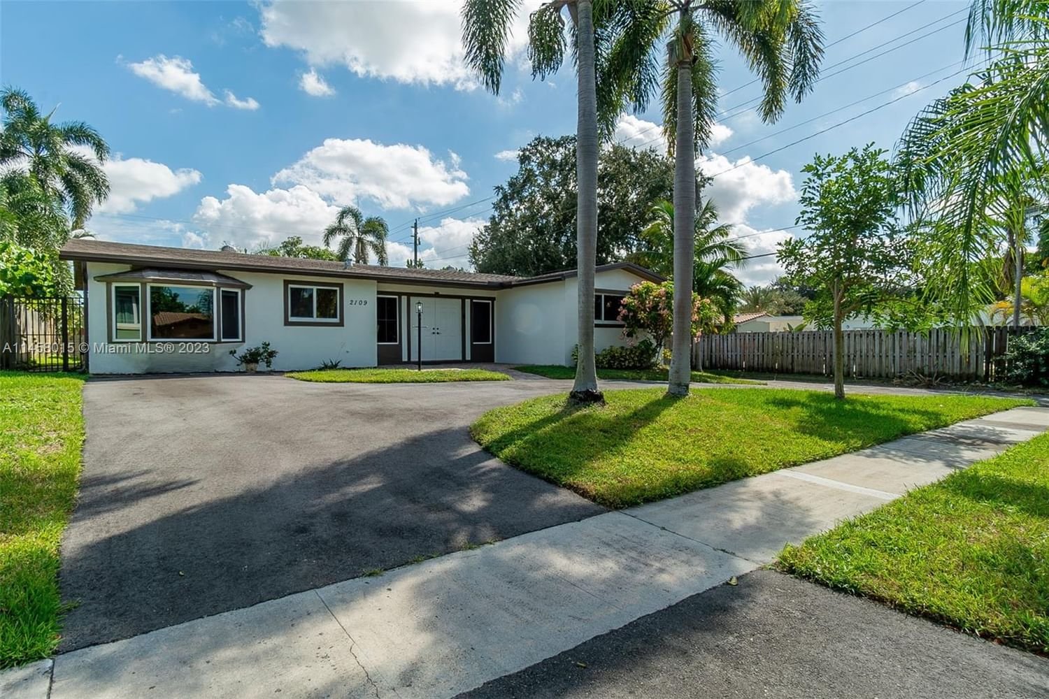 Real estate property located at 2109 39th Ave, Broward County, Hollywood, FL
