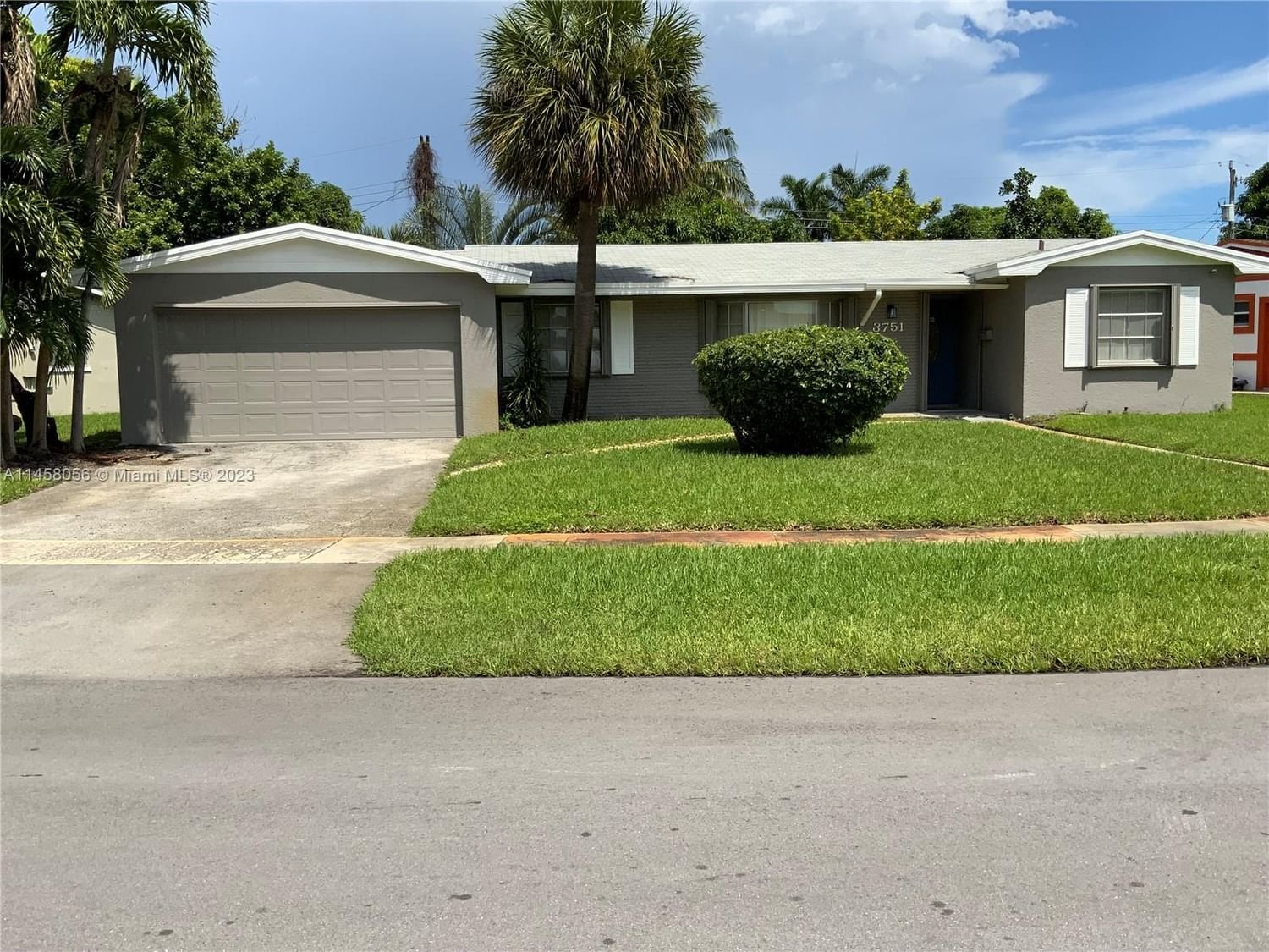 Real estate property located at 3751 27th St, Broward County, Lauderdale Lakes, FL