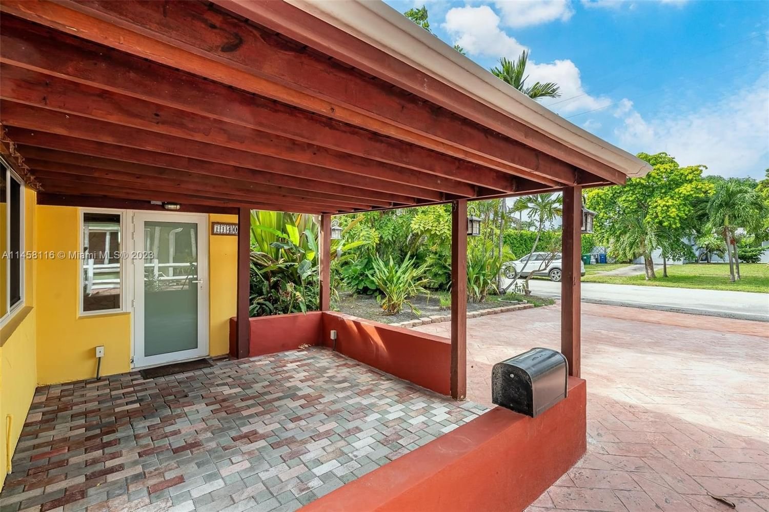 Real estate property located at 1140 183rd St, Miami-Dade County, North Miami Beach, FL