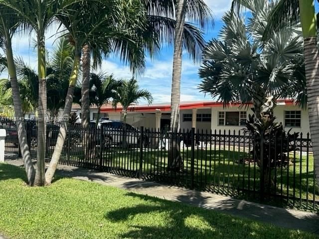 Real estate property located at 19821 Miami, Miami-Dade County, Miami, FL