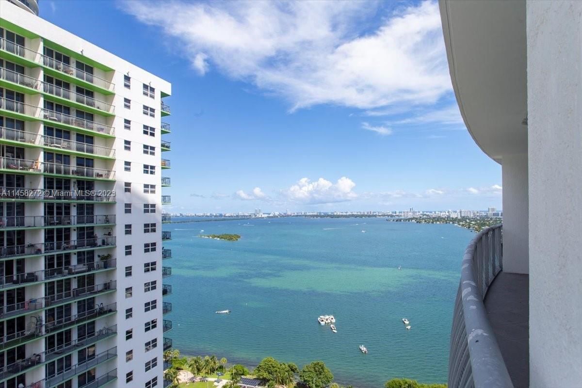 Real estate property located at 1750 Bayshore Dr #3107, Miami-Dade County, OPERA TOWER CONDO, Miami, FL