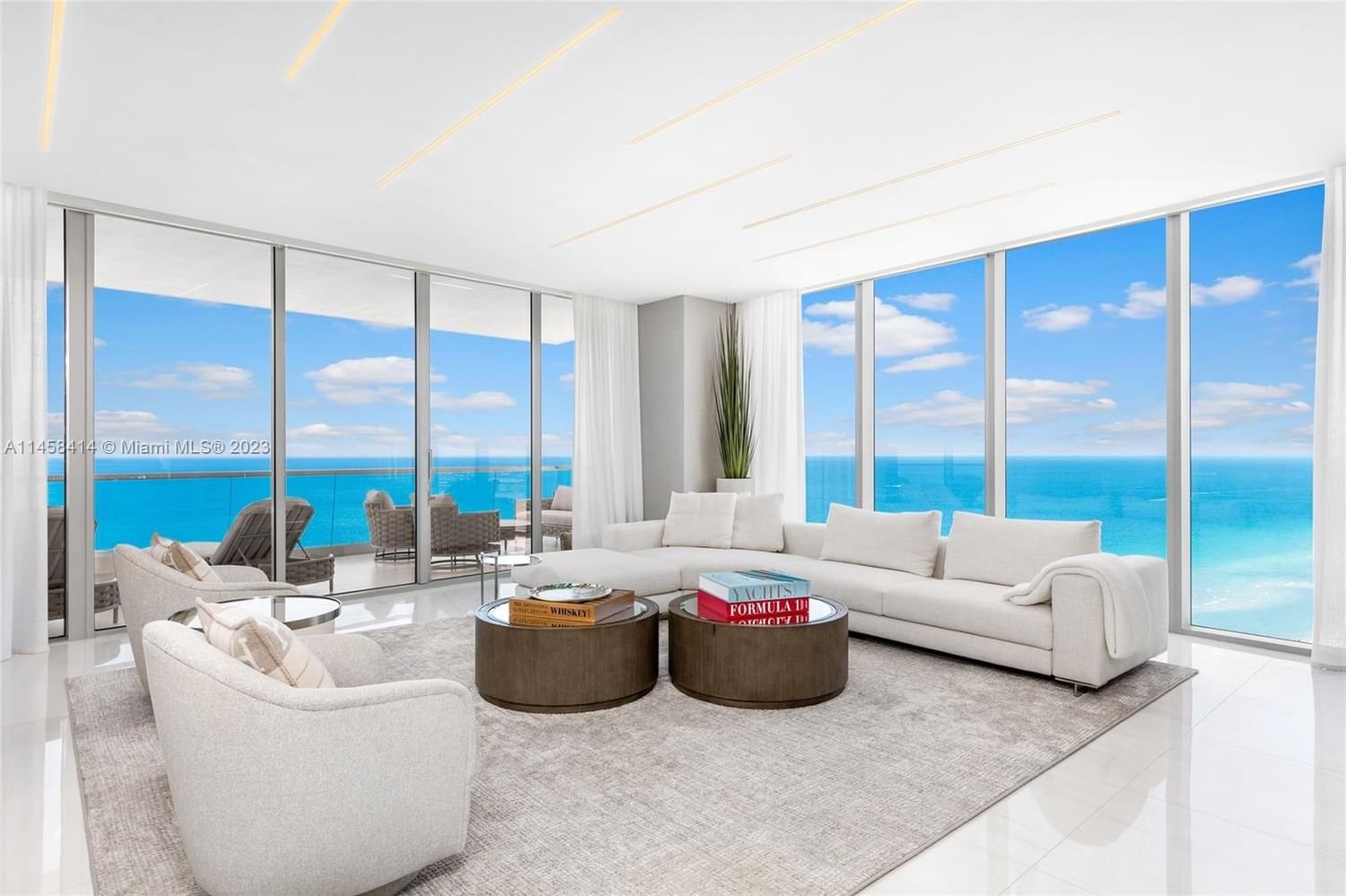Real estate property located at 18501 Collins Ave #2604 + Cabana, Miami-Dade County, Turnberry Ocean Club, Sunny Isles Beach, FL