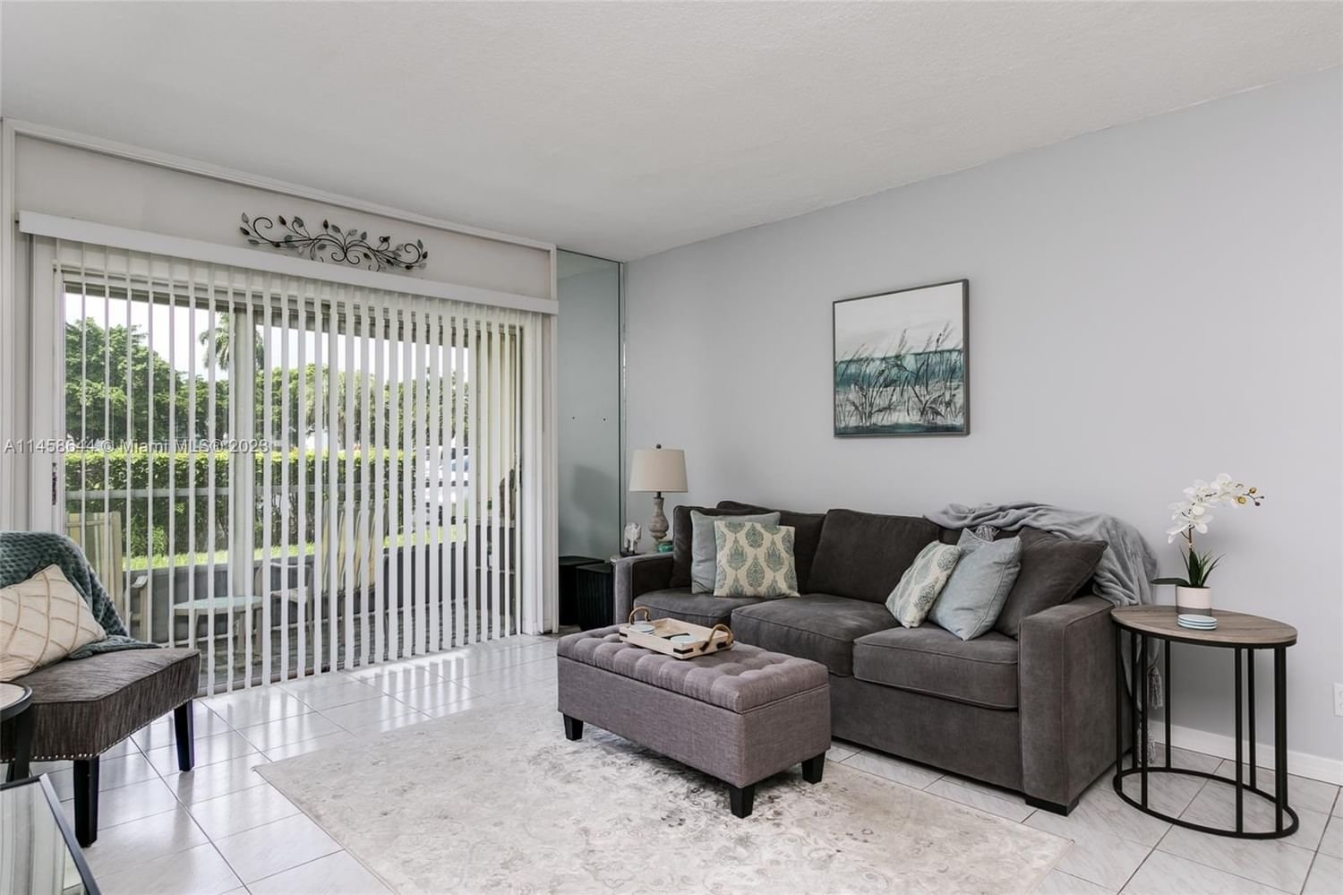 Real estate property located at 1001 Hillcrest Ct #102, Broward County, Hollywood, FL