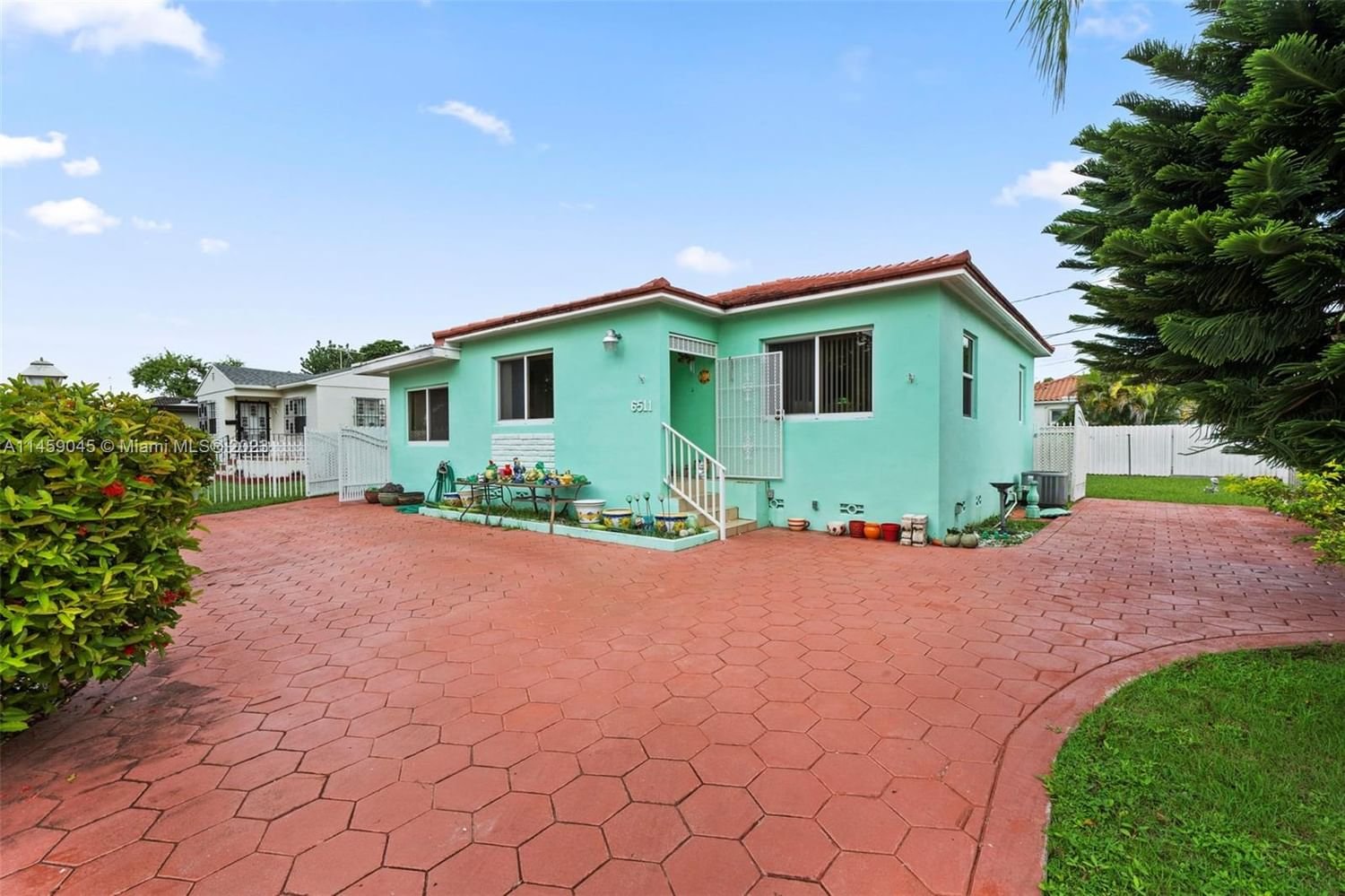 Real estate property located at 6511 18th St, Miami-Dade County, IVYWILD, West Miami, FL