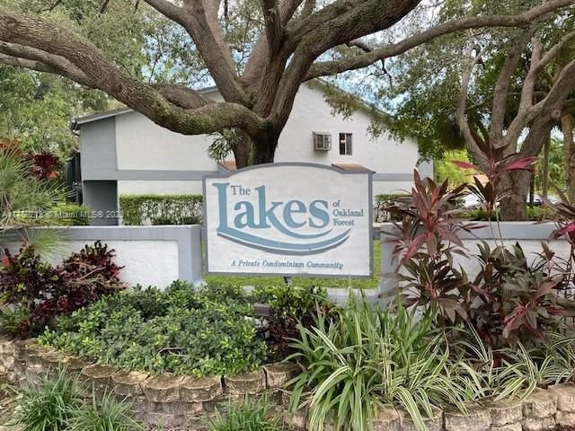 Real estate property located at 2765 Oakland Forest Dr #102, Broward County, Oakland Park, FL