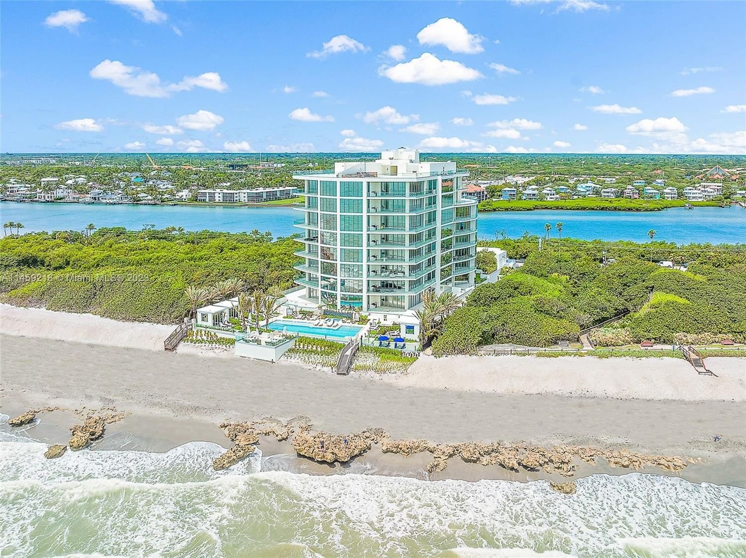 Real estate property located at 1500 Beach Rd #203, Palm Beach County, SeaGlass, Jupiter, FL