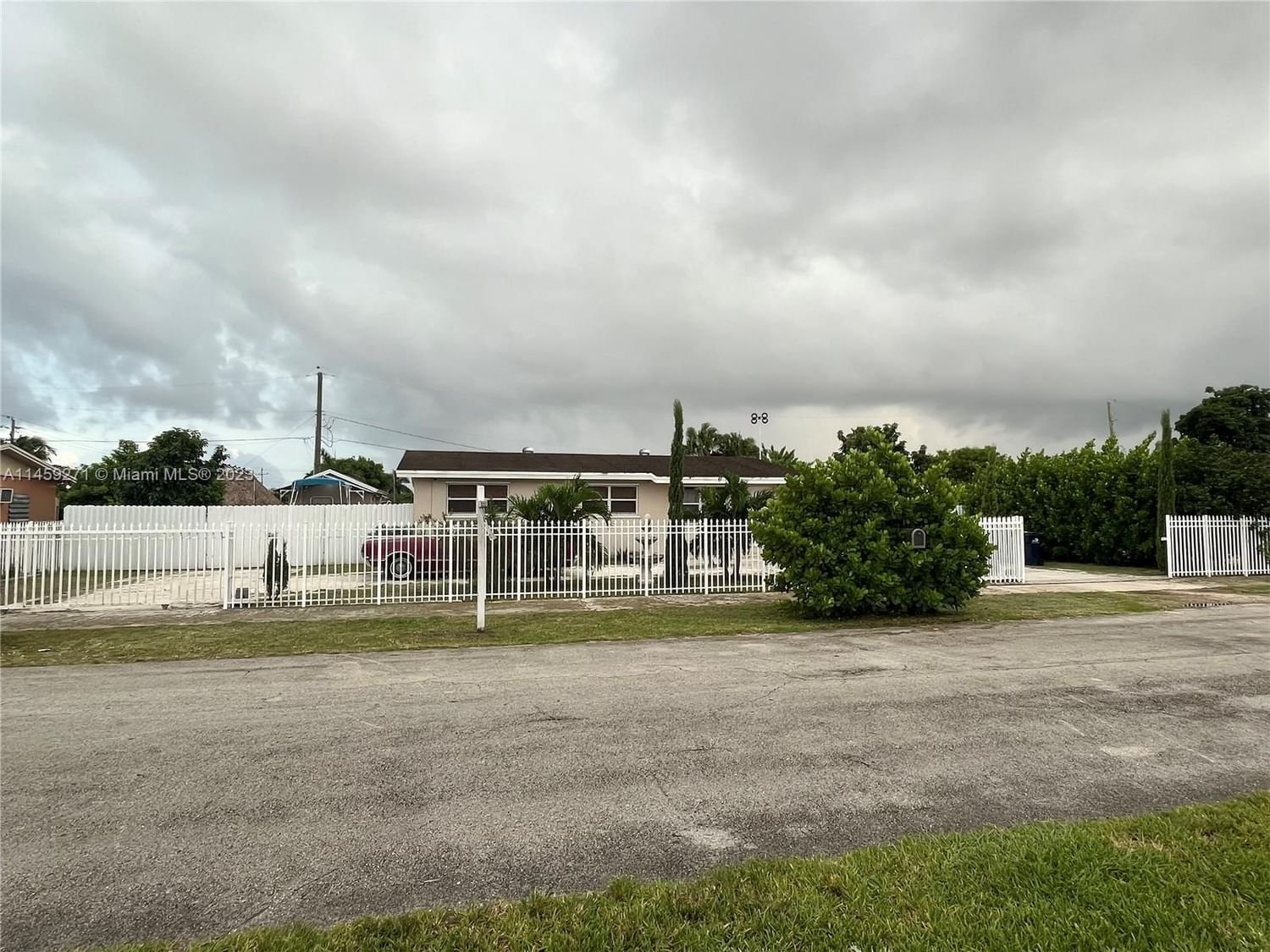 Real estate property located at 18714 306th Ter, Miami-Dade County, Homestead, FL