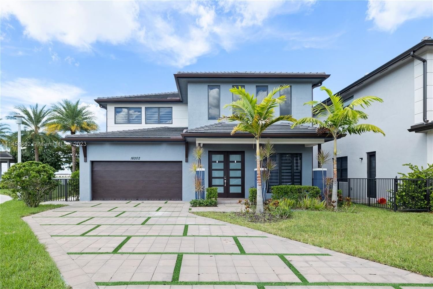 Real estate property located at 16002 87th Ct, Miami-Dade County, Miami Lakes, FL