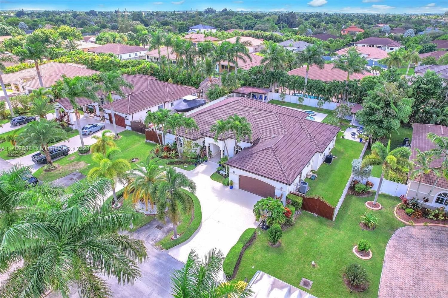 Real estate property located at 13164 190th Ln, Miami-Dade County, VALENCIA ACRES, Miami, FL