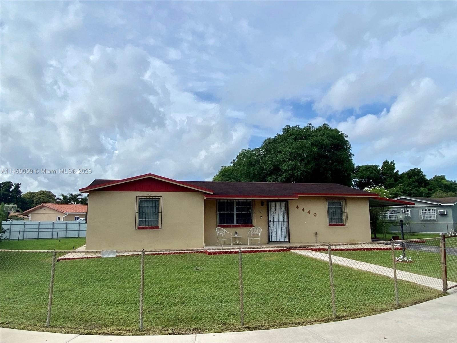 Real estate property located at 4440 181st St, Miami-Dade County, Miami Gardens, FL