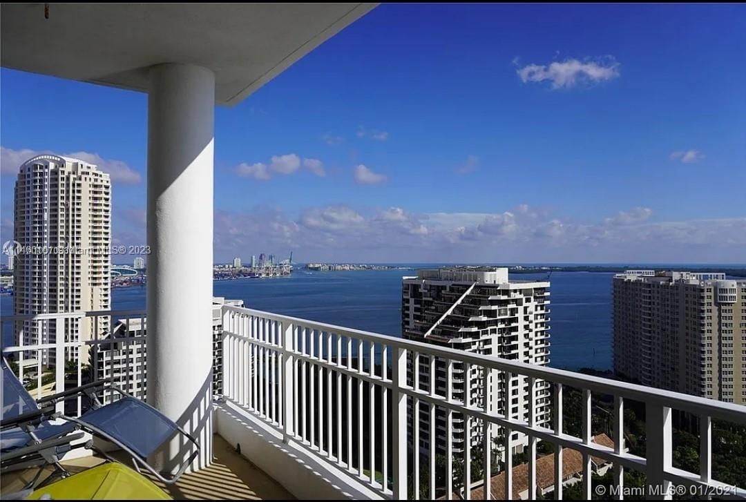 Real estate property located at 701 Brickell Key Blvd #2010, Miami-Dade County, Miami, FL