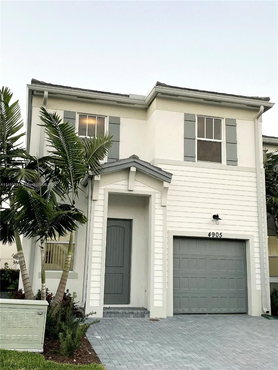 Real estate property located at 4905 48th Ter, Broward County, TRAILS AT CENTRAL PARC, Tamarac, FL