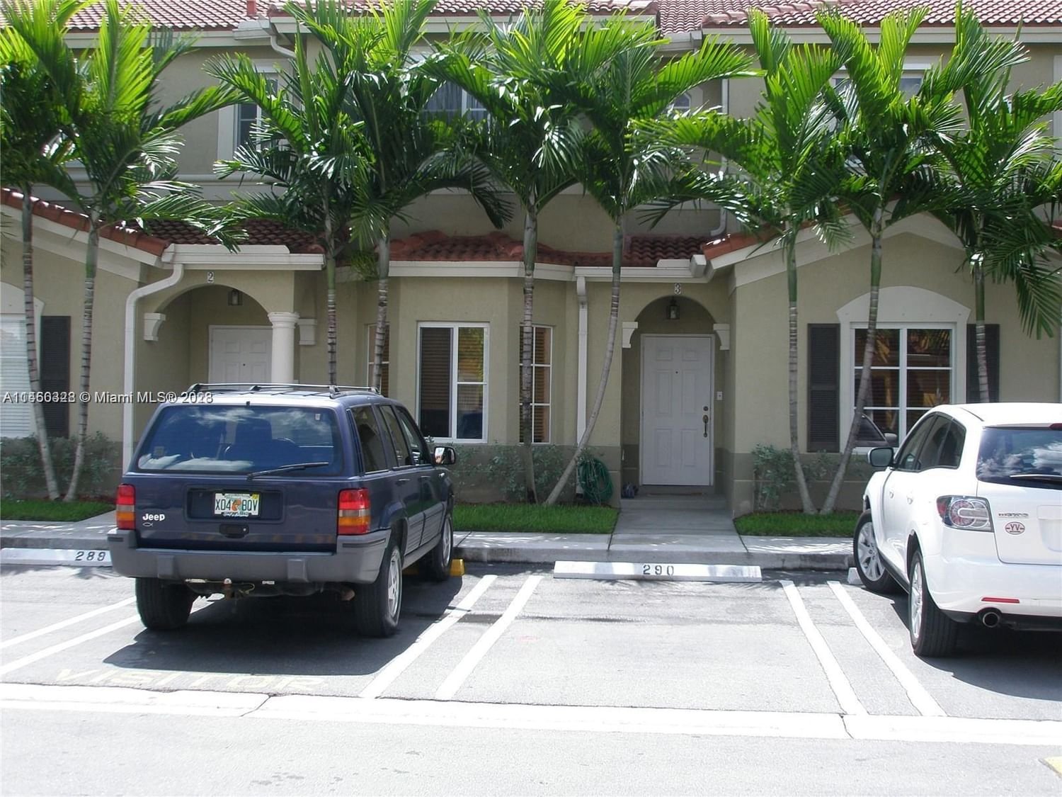Real estate property located at 10776 84th Ln #3-30, Miami-Dade County, LEEWARD AT ISLANDS AT DOR, Doral, FL