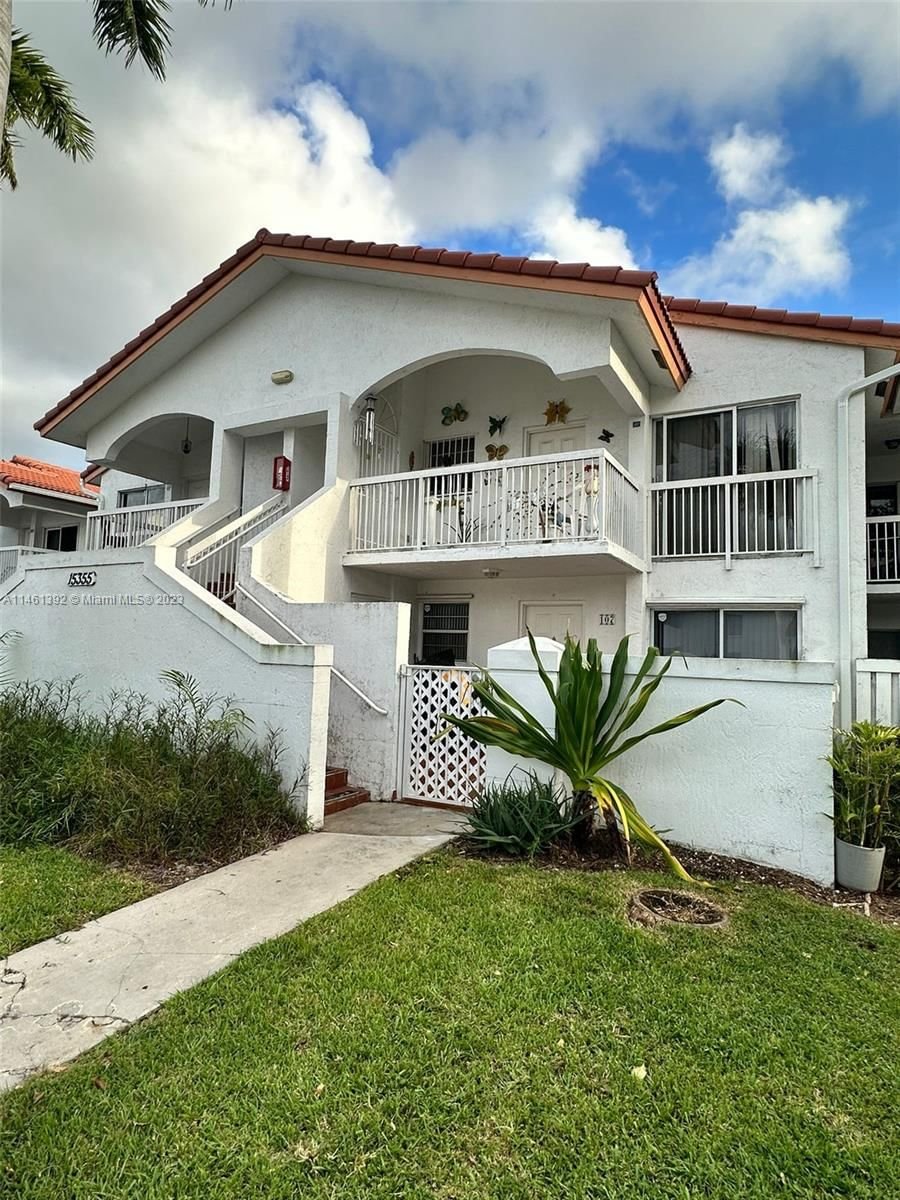 Real estate property located at 15355 76th Ter #207, Miami-Dade County, Miami, FL
