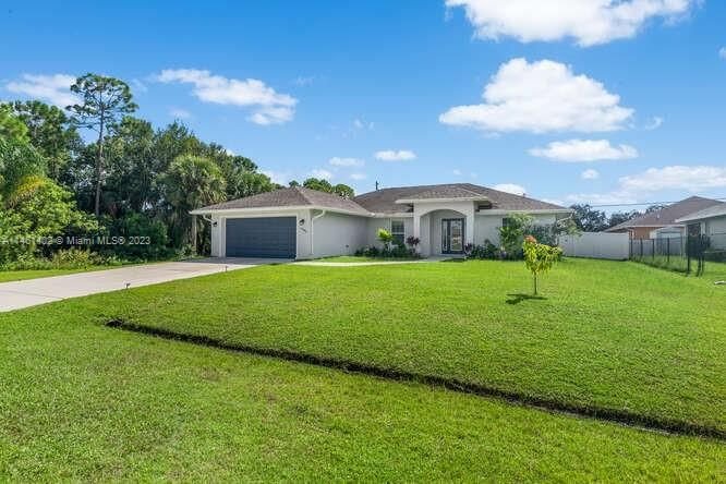 Real estate property located at 1486 Leisure Ln, St Lucie County, Port St. Lucie, FL