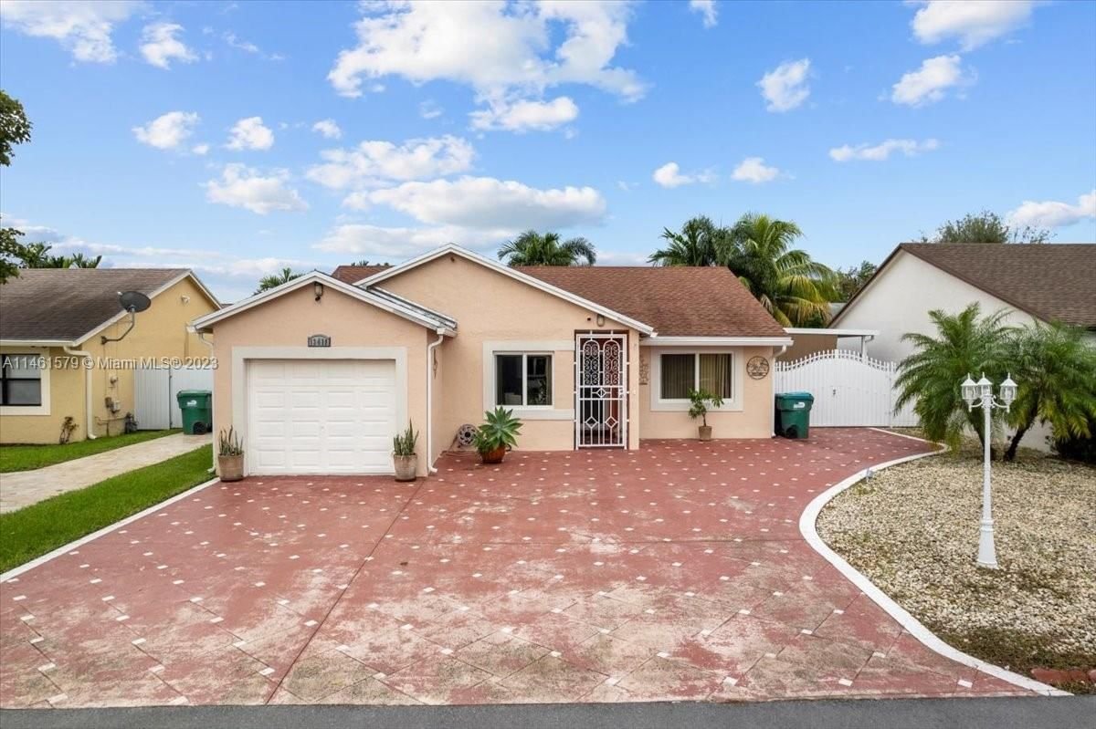Real estate property located at 13418 112th Pl, Miami-Dade County, Miami, FL