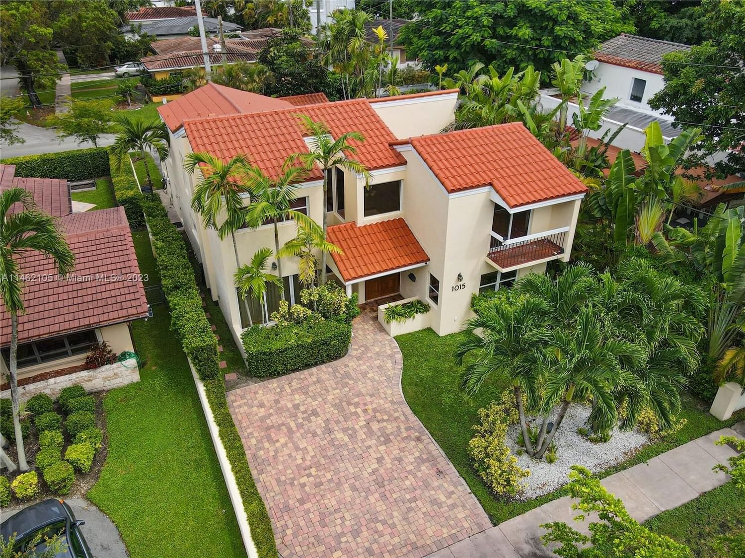 Real estate property located at 1015 Venetia Ave, Miami-Dade County, Coral Gables, FL
