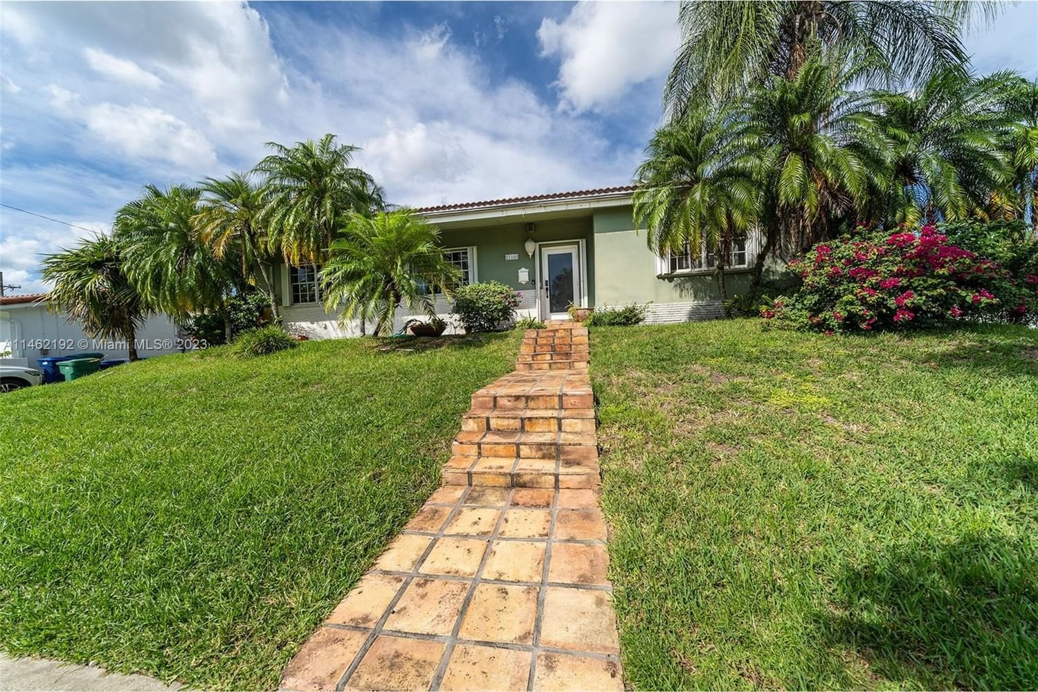 Real estate property located at 21160 20th Ave, Miami-Dade County, HIGHLAND LAKES SEC 3, Miami, FL