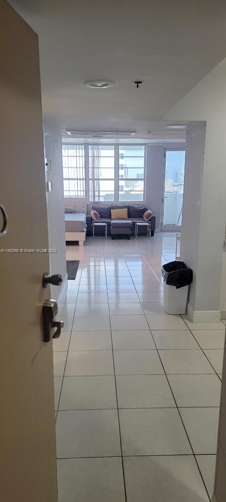 Real estate property located at 100 Lincoln Rd #1203, Miami-Dade County, THE DECOPLAGE CONDO, Miami Beach, FL