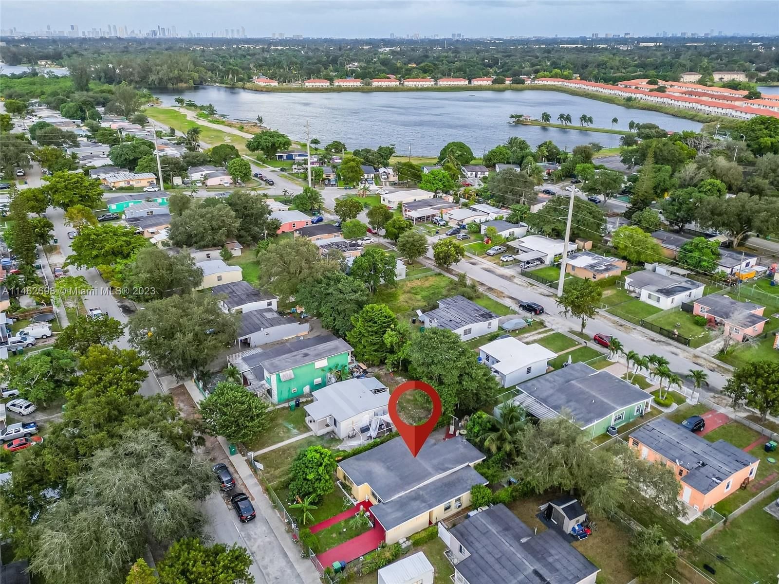 Real estate property located at 2100 Rutland St, Miami-Dade County, MAGNOLIA GARDENS CONSOLID, Opa-Locka, FL