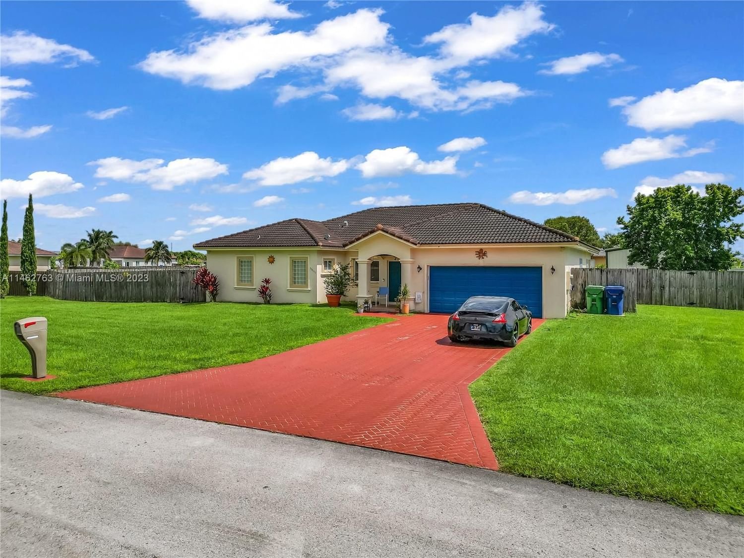 Real estate property located at 30551 194th Ct, Miami-Dade County, PETERSON, Homestead, FL