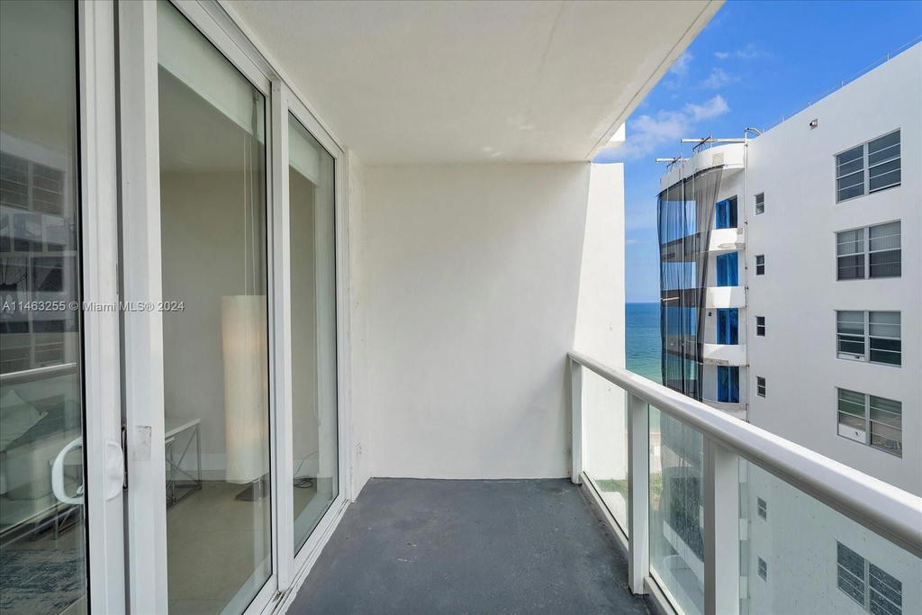 Real estate property located at 5601 Collins Ave #1514, Miami-dade, The Pavilion Condo, Miami Beach, FL