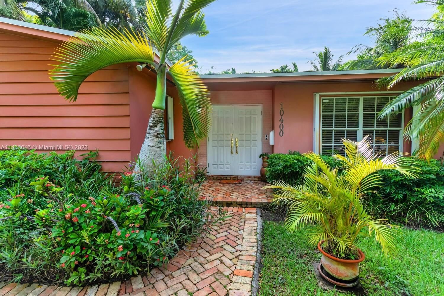 Real estate property located at 10400 82 Ave, Miami-Dade County, CONTINENTAL HOMES, Miami, FL