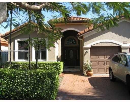 Real estate property located at 1053 135th Ct, Miami-Dade County, RIVIERA TRACE 1ST ADDN, Miami, FL