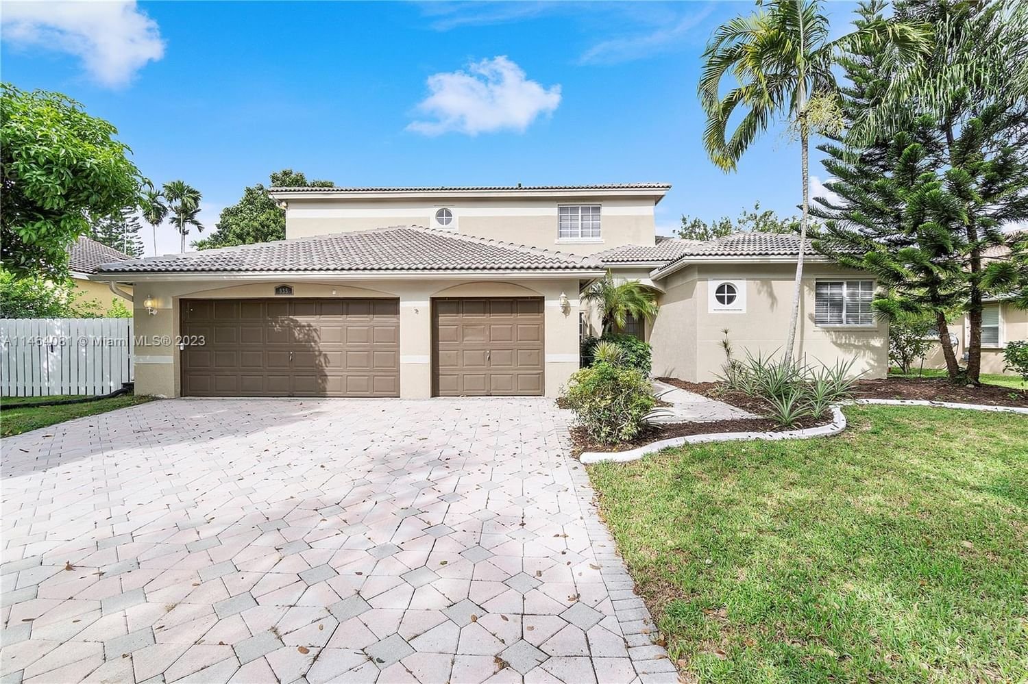Real estate property located at 935 130th Ter, Broward County, Sunrise, FL