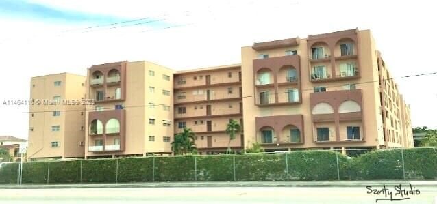 Real estate property located at 440 23rd St #1402, Miami-Dade County, GOLDEN GATE CONDO PHASE I, Hialeah, FL