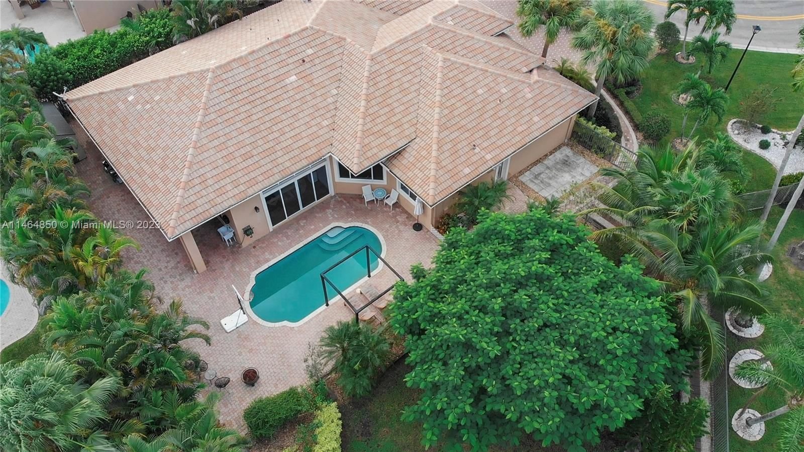 Real estate property located at 531 118th Way, Broward County, MARINERS COVE OF EAGLE LAN, Coral Springs, FL